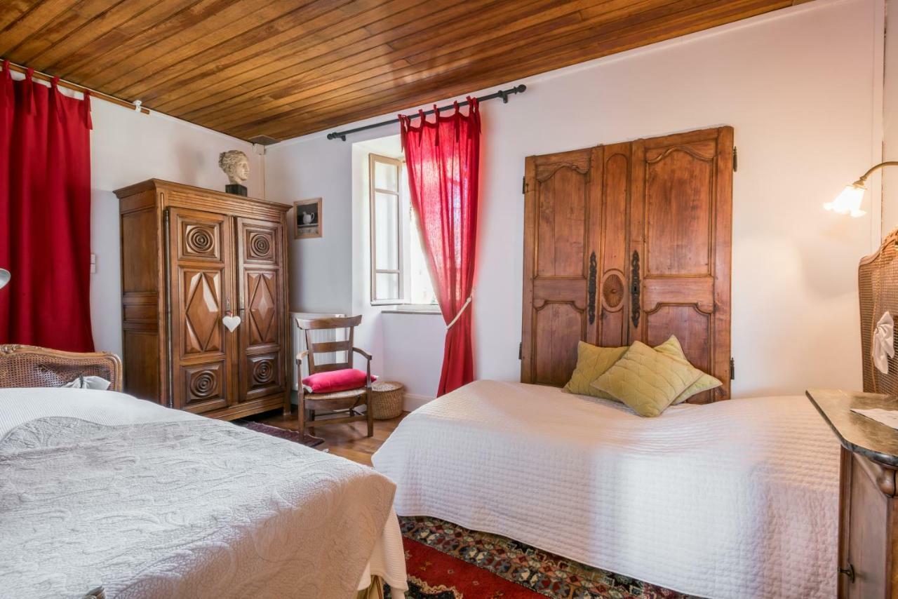 Haras Picard Du Sant Bed and Breakfast Lasserre  Eksteriør billede